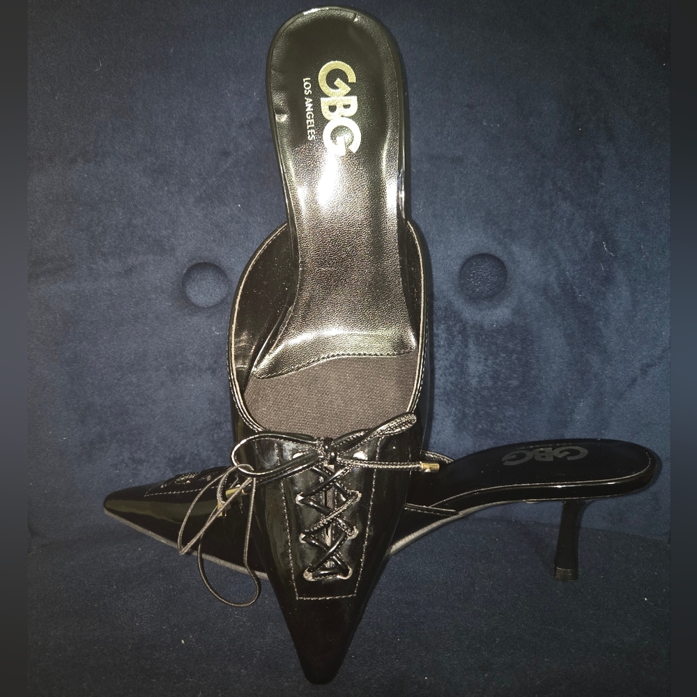 Black Patent Kitten Heels